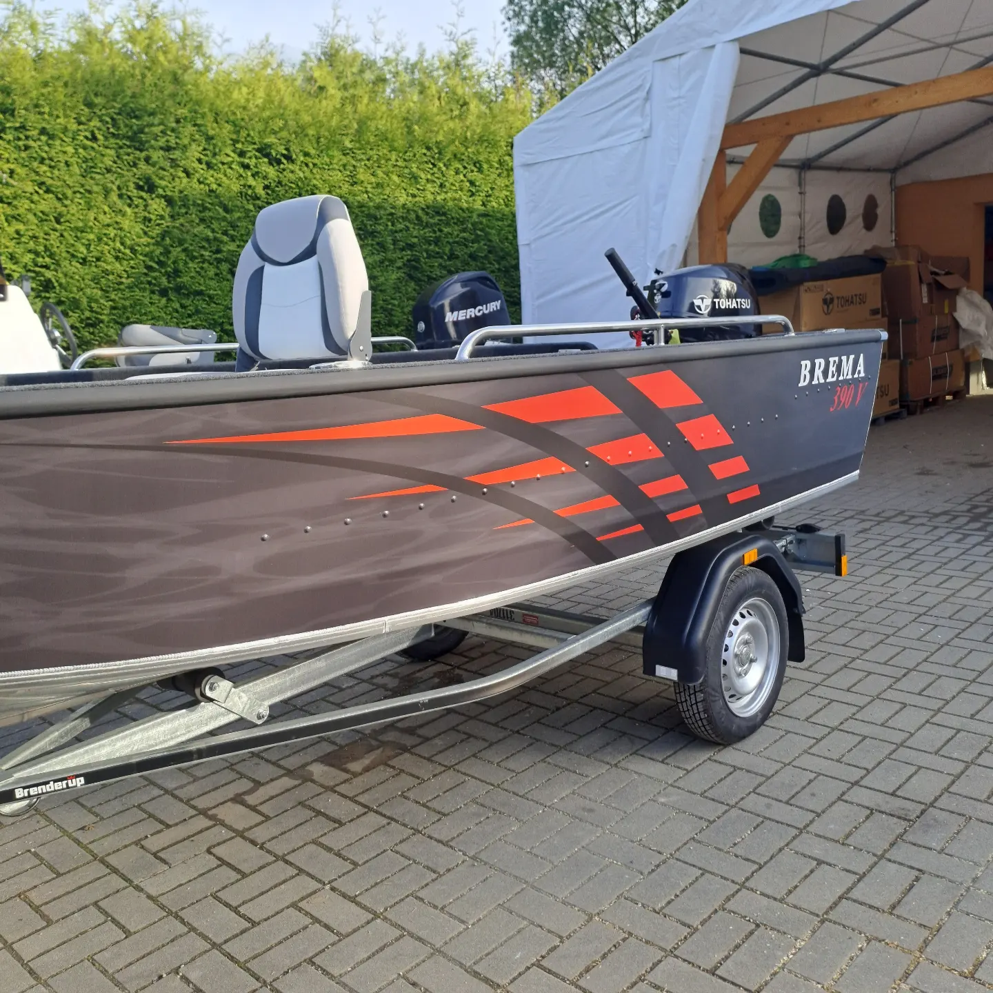 Brema V 390 | SF BOATS